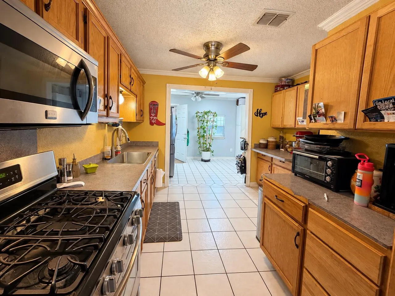 Photo 8 — 706 NW 12th Street, Andrews, TX 79714