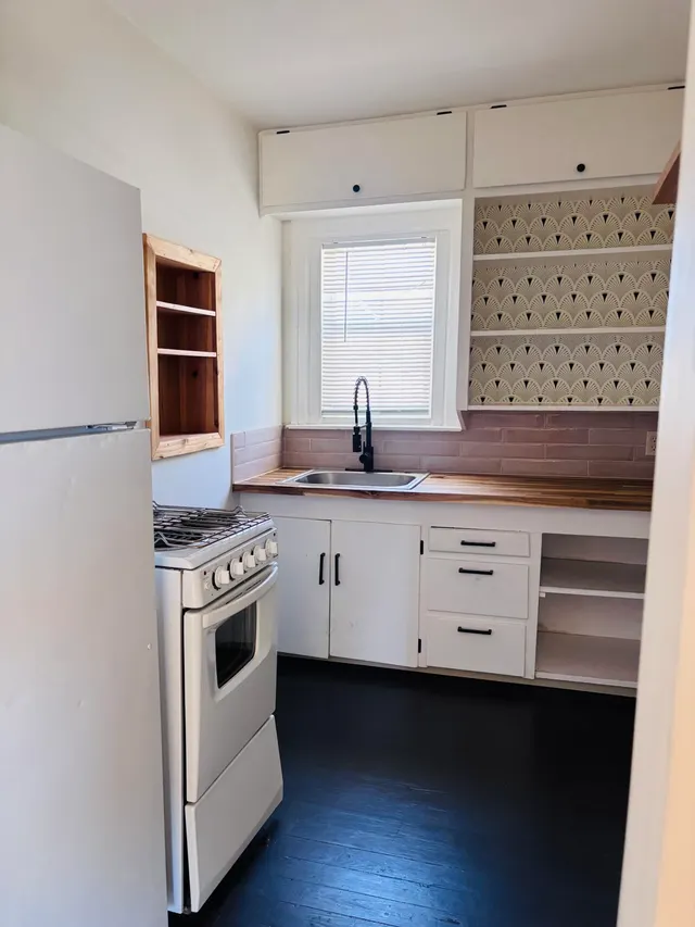 Photo 4 — 1726 25th Street 2, Lubbock, TX 79411