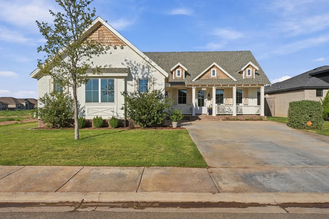 Front exterior — 1419 Durham Avenue, Wolfforth, TX 79382