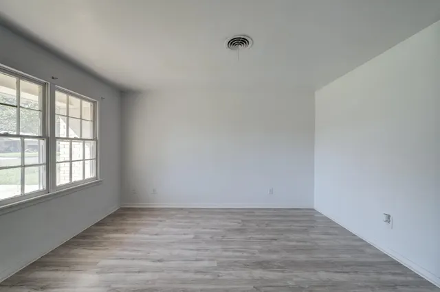 Photo 3 — 5110 46th Street, Lubbock, TX 79414