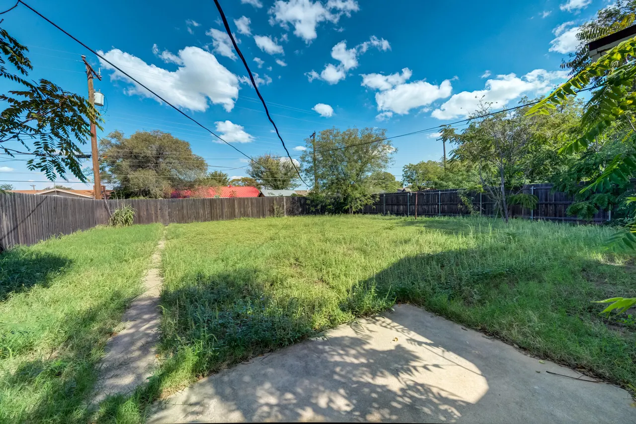 Photo 9 — 5110 46th Street, Lubbock, TX 79414