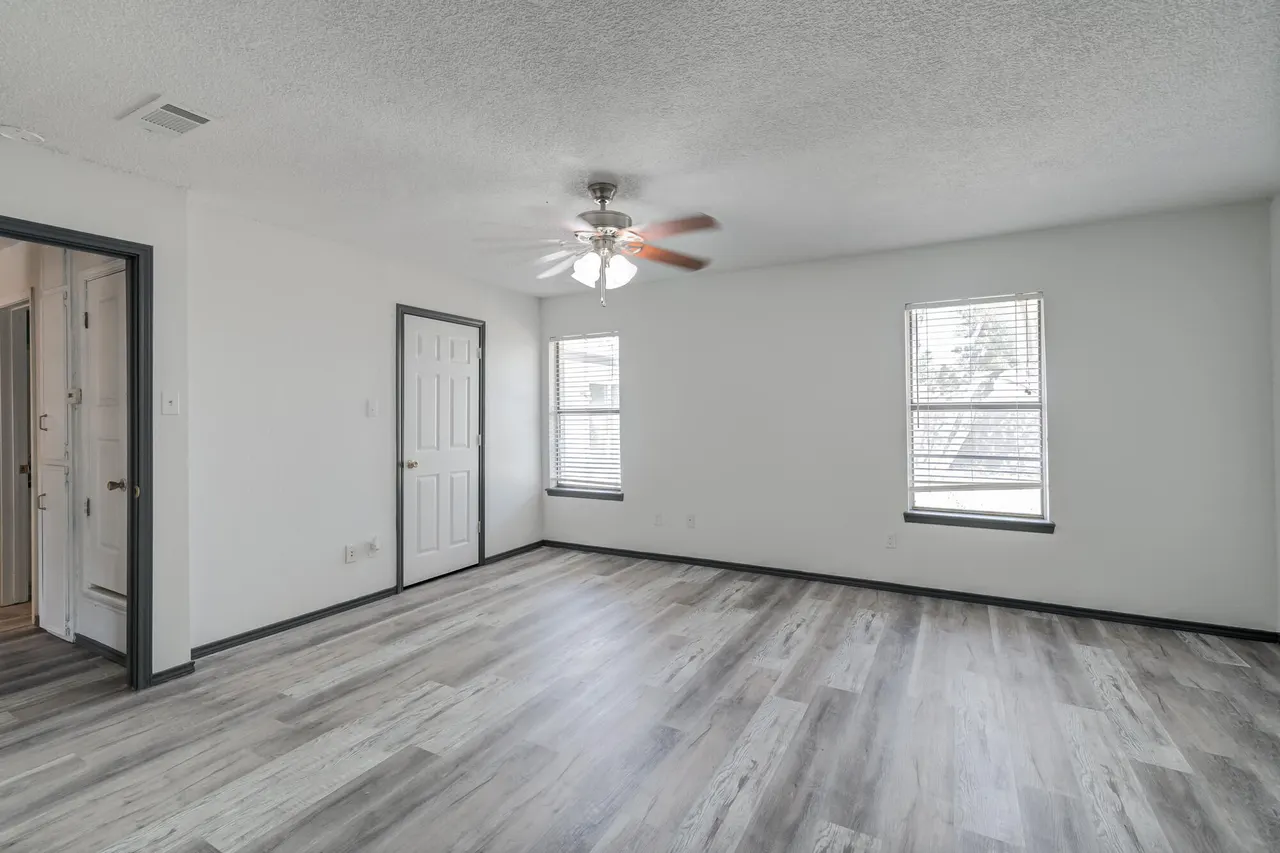Photo 11 — 312 E 16th Street, Wolfforth, TX 79382
