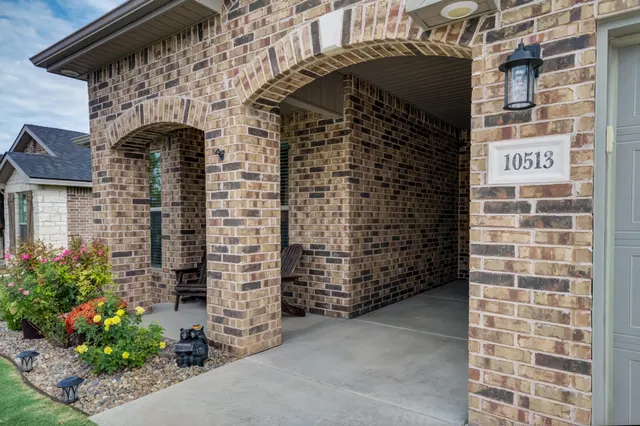 Photo 4 — 10513 Albany Avenue, Lubbock, TX 79424