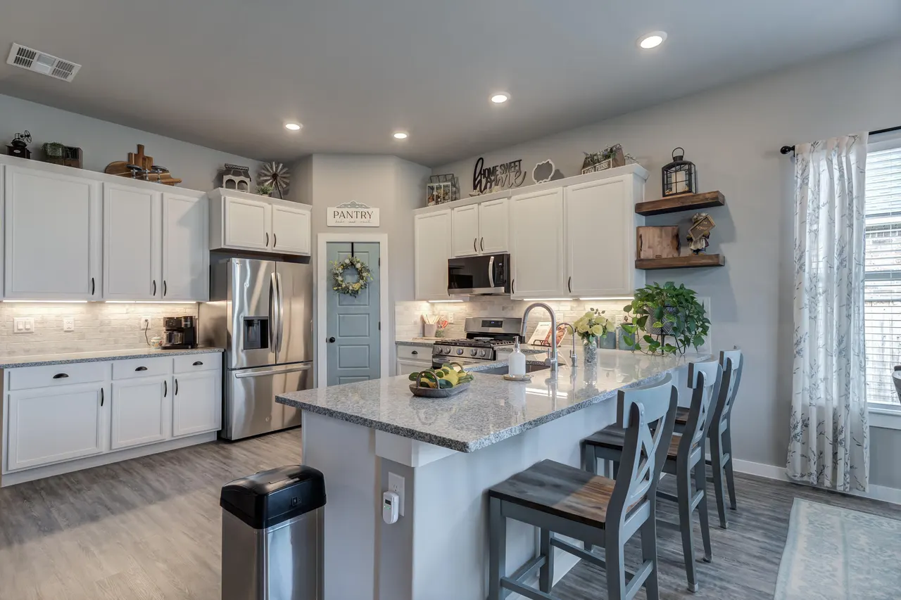 Photo 11 — 10513 Albany Avenue, Lubbock, TX 79424