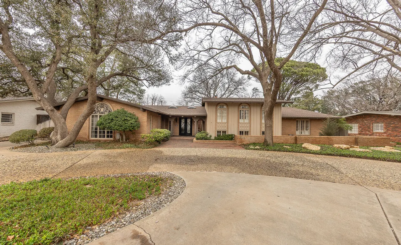 Front exterior — 4606 13th Street, Lubbock, TX 79416
