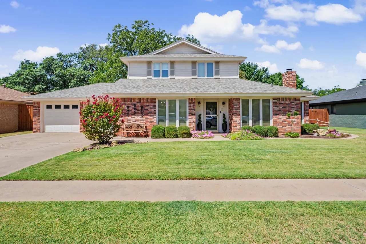 Front exterior — 9708 Lynnhaven Avenue, Lubbock, TX 79423
