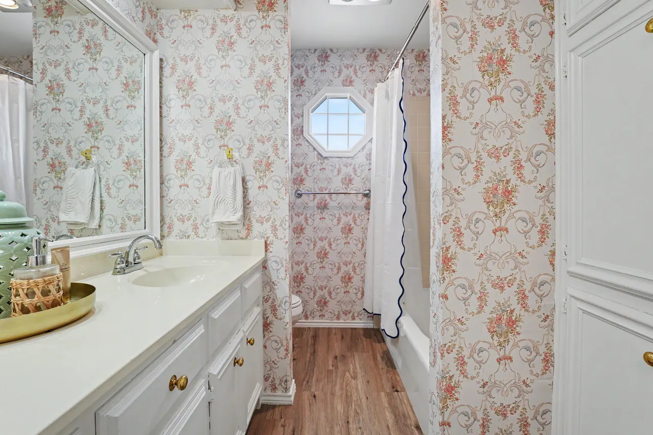 Photo 28 — 9708 Lynnhaven Avenue, Lubbock, TX 79423