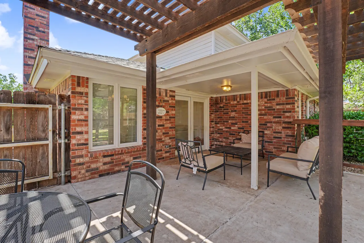 Photo 32 — 9708 Lynnhaven Avenue, Lubbock, TX 79423