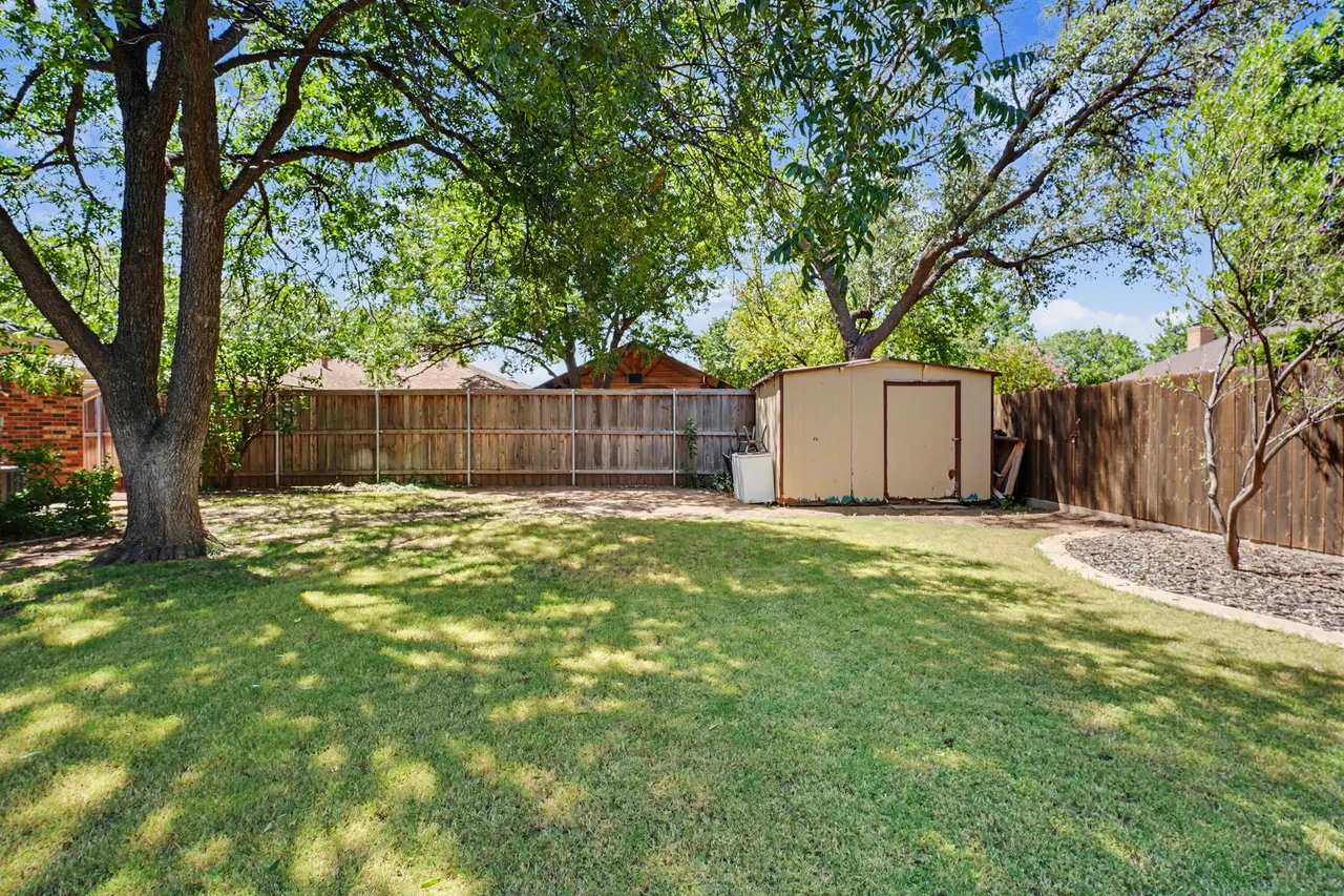 Photo 34 — 9708 Lynnhaven Avenue, Lubbock, TX 79423