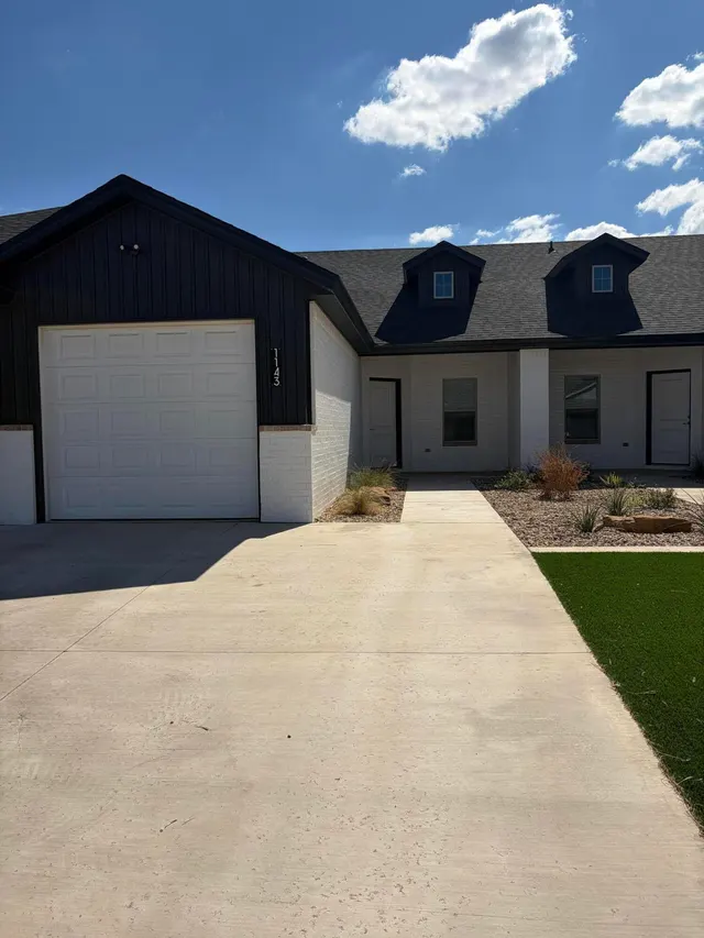 Photo 2 — 1143 N 7th Street, Wolfforth, TX 79382