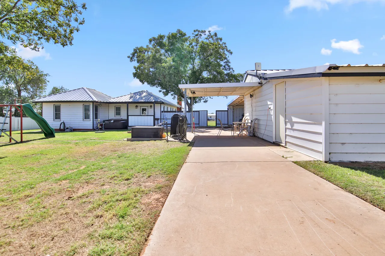 Photo 38 — 2620 County Rd 7670, Lubbock, TX 79423