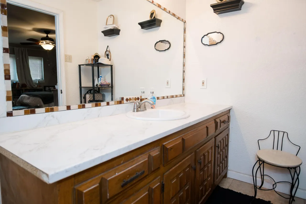 Photo 20 — 2319 79th Street, Lubbock, TX 79423