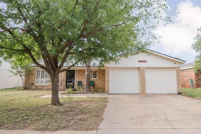 Photo 2 — 2319 79th Street, Lubbock, TX 79423