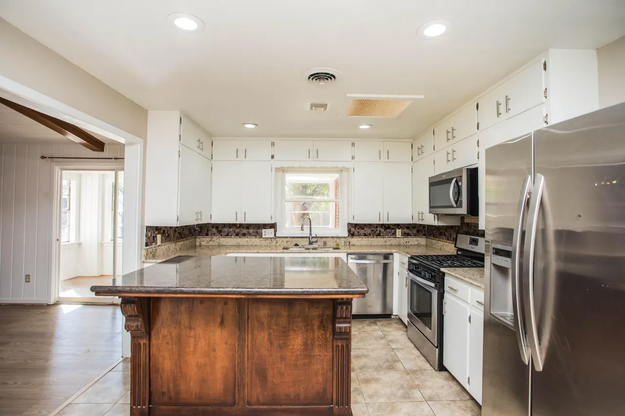 Photo 17 — 3603 54th Street, Lubbock, TX 79413