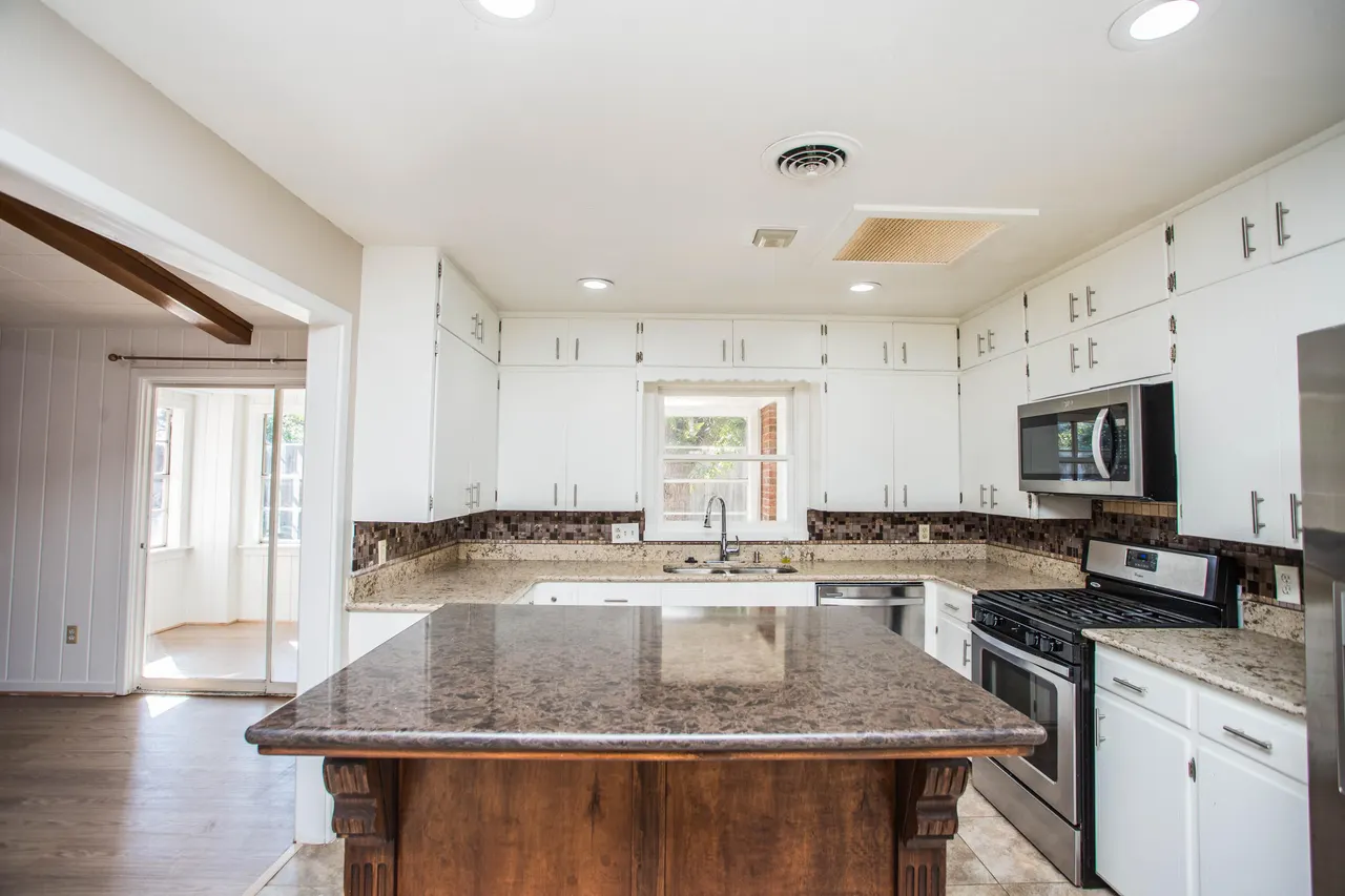 Photo 27 — 3603 54th Street, Lubbock, TX 79413