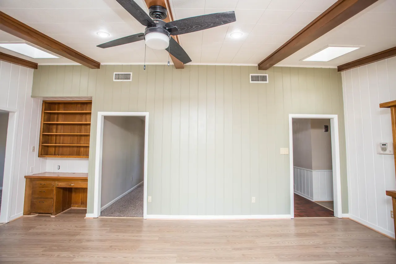 Photo 16 — 3603 54th Street, Lubbock, TX 79413