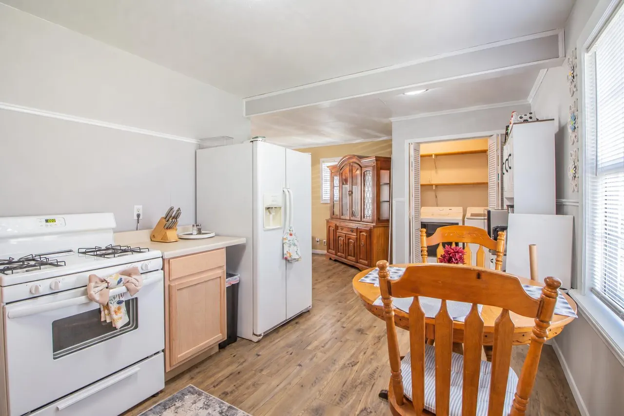 Photo 10 — 407 E Lanny Avenue, Brownfield, TX 79316