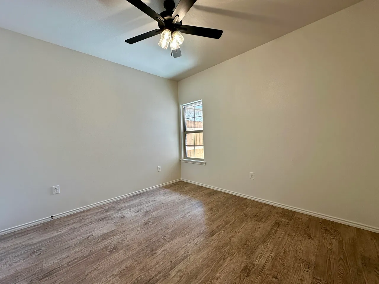 Photo 6 — 7025 40th Street, Lubbock, TX 79407
