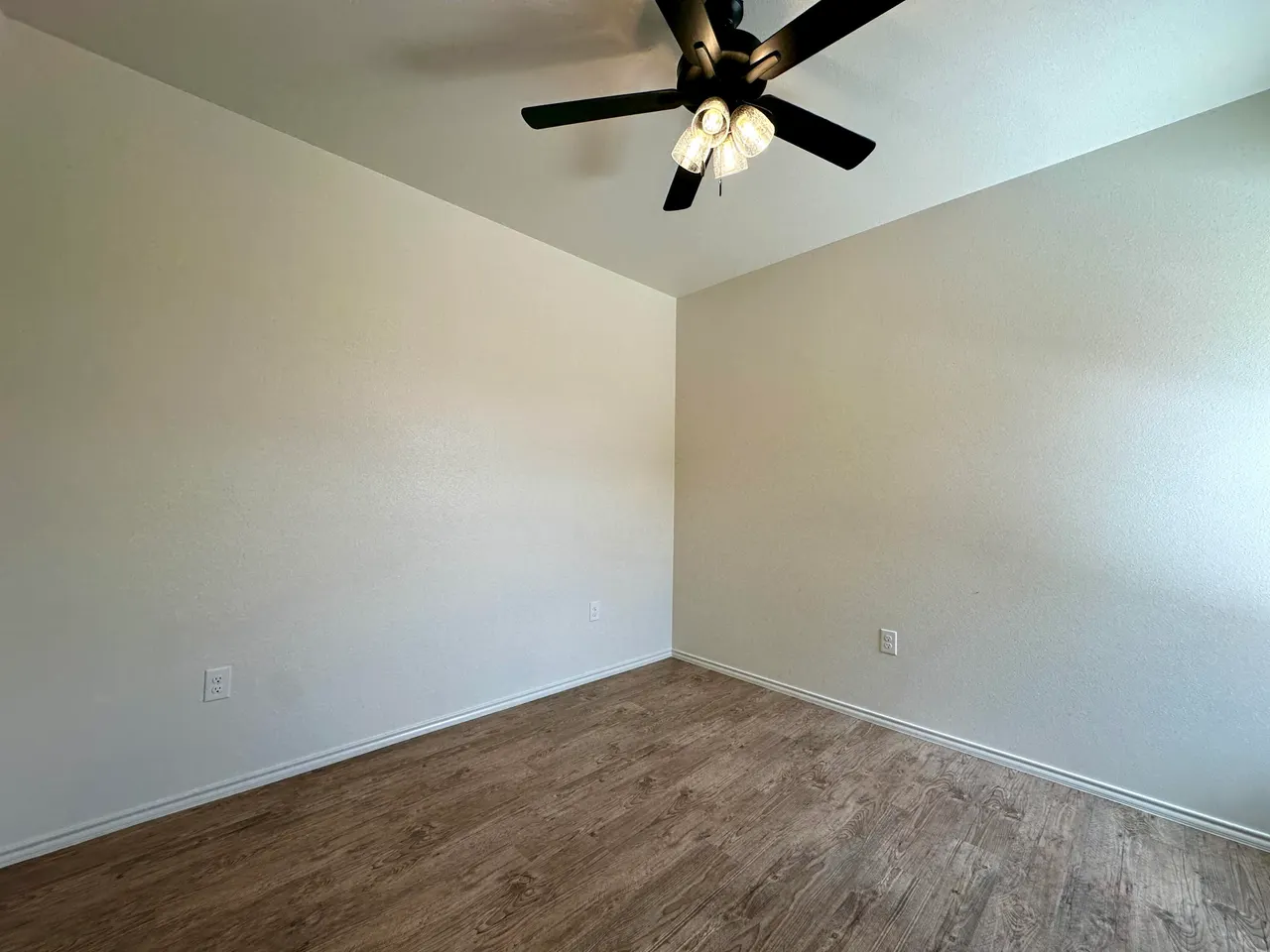 Photo 9 — 7025 40th Street, Lubbock, TX 79407