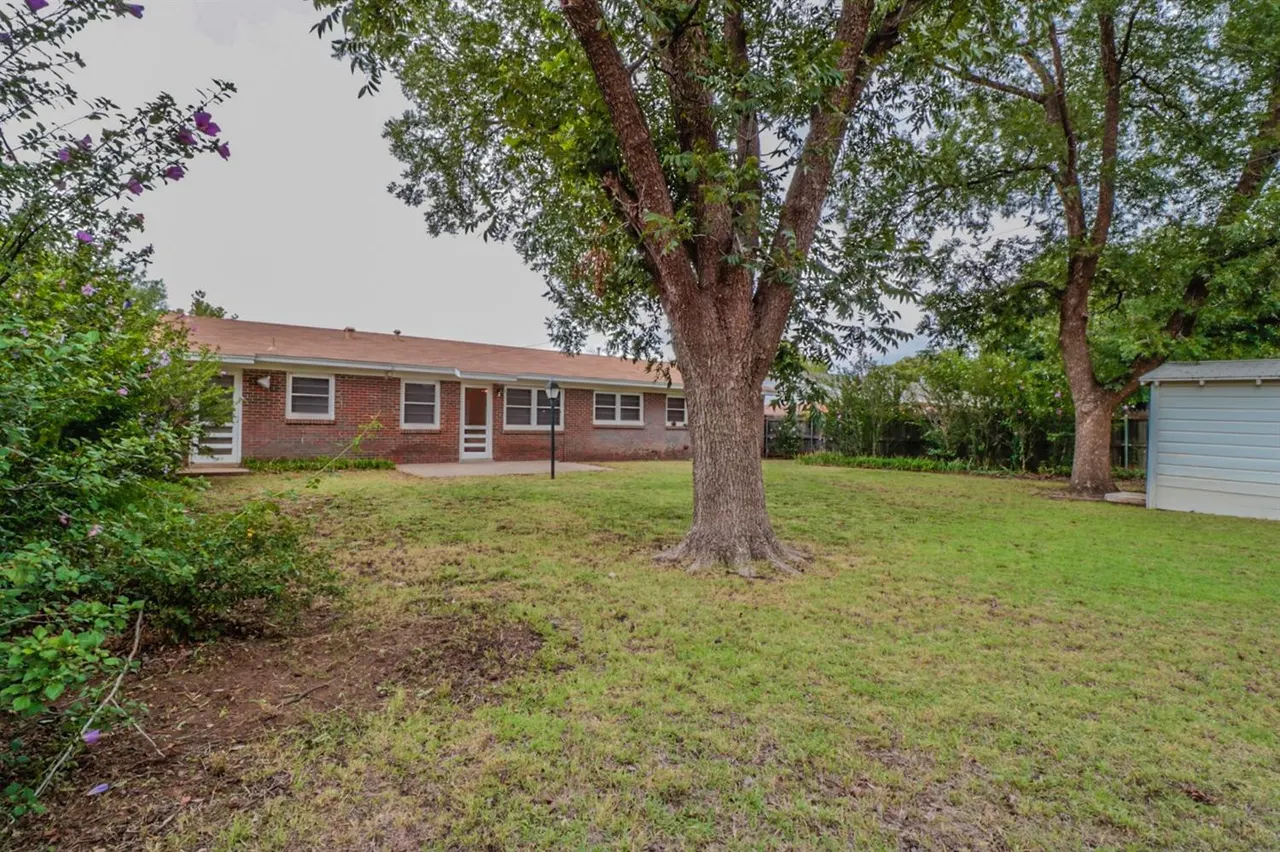 Photo 12 — 3419 53rd Street, Lubbock, TX 79413