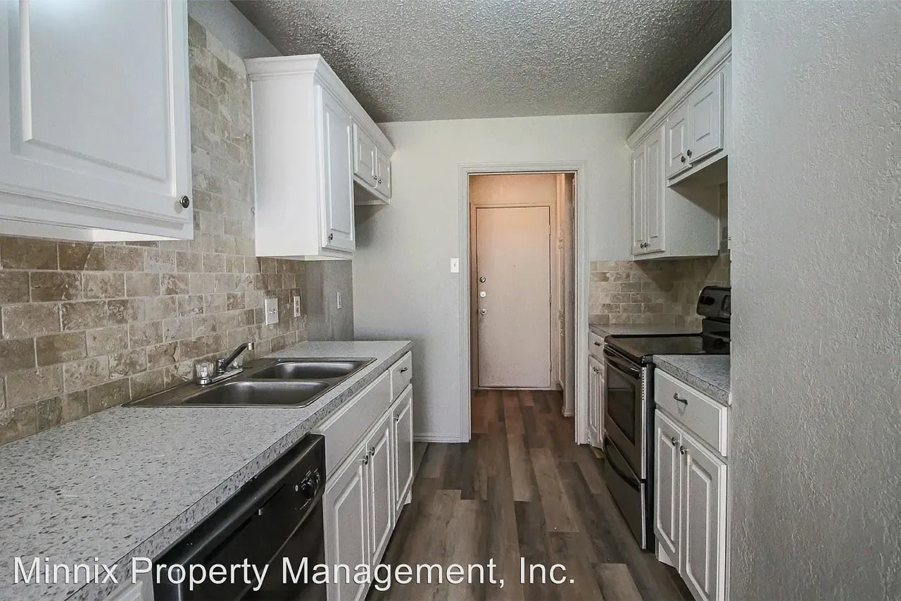 Photo 5 — 5412 96th Street, Lubbock, TX 79424