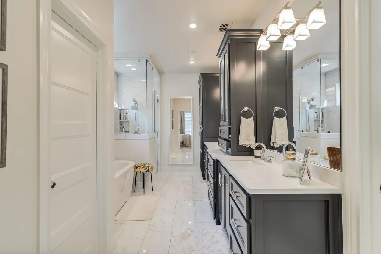 Photo 13 — 622 N 10th Street, Wolfforth, TX 79382