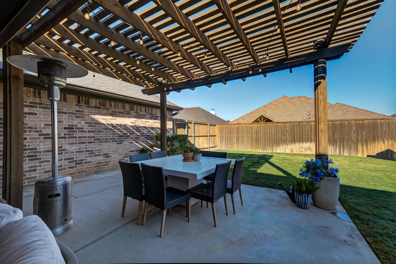 Photo 51 — 622 N 10th Street, Wolfforth, TX 79382
