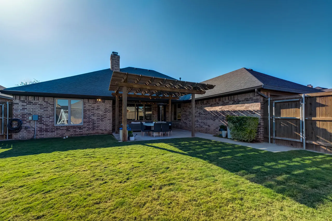 Photo 53 — 622 N 10th Street, Wolfforth, TX 79382