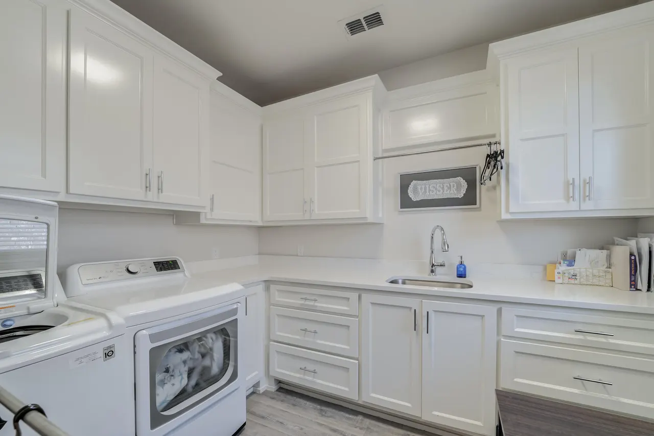 Photo 47 — 622 N 10th Street, Wolfforth, TX 79382