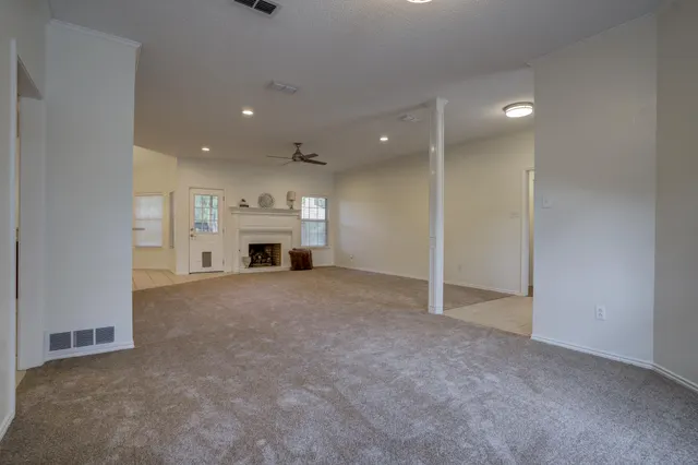 Photo 6 — 6008 74th Street, Lubbock, TX 79424