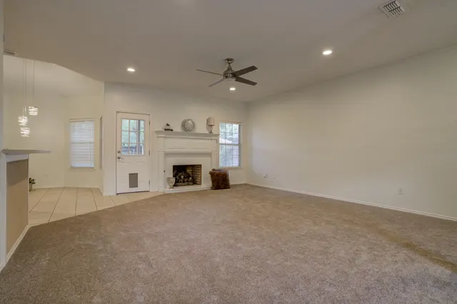 Photo 8 — 6008 74th Street, Lubbock, TX 79424