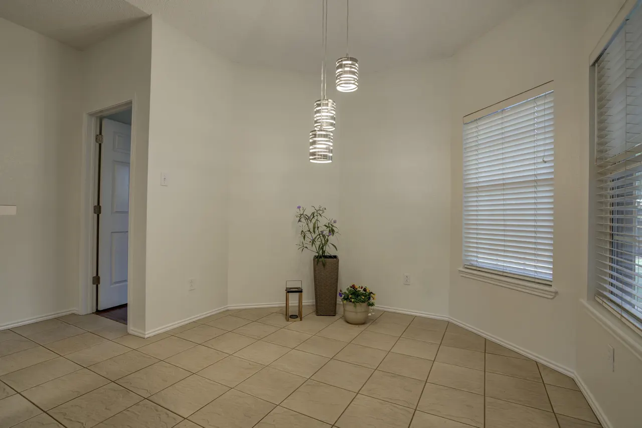 Photo 16 — 6008 74th Street, Lubbock, TX 79424