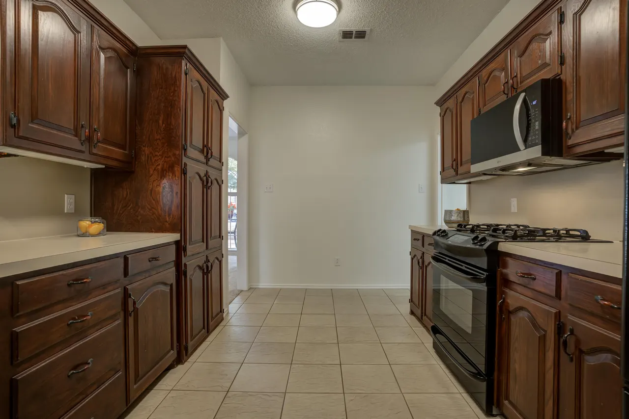 Photo 24 — 6008 74th Street, Lubbock, TX 79424