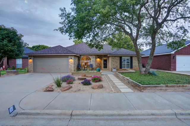 Photo 2 — 6008 74th Street, Lubbock, TX 79424