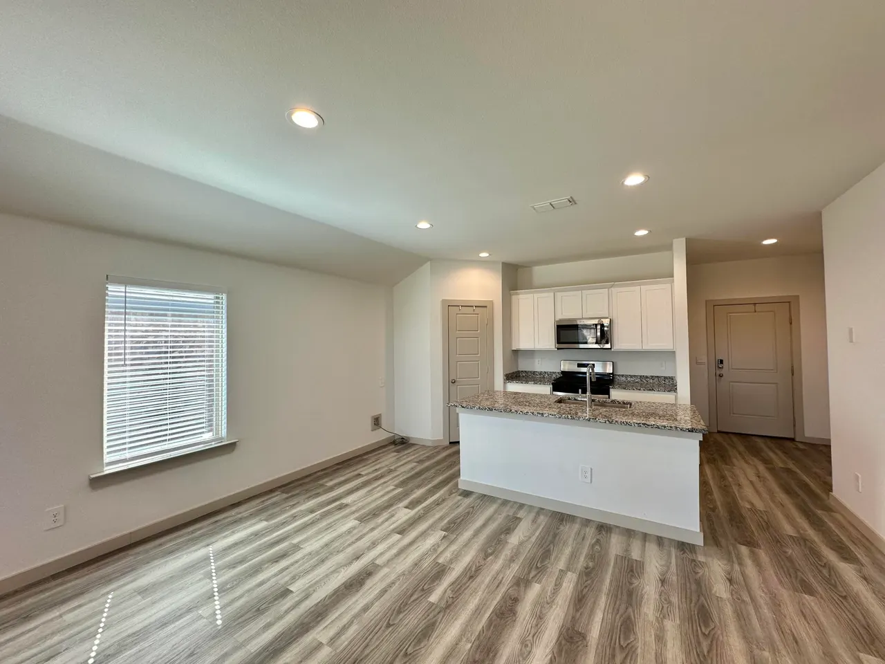 Photo 4 — 2328 149th Street, Lubbock, TX 79423