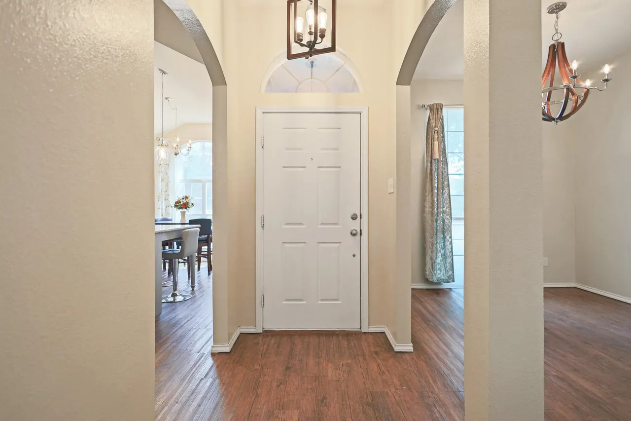Photo 4 — 5212 Itasca Street, Lubbock, TX 79416