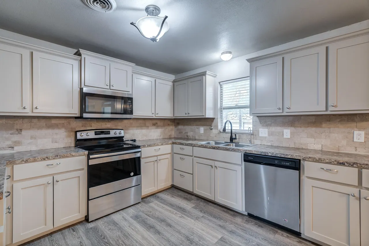Photo 14 — 6523 E FM 41, Slaton, TX 79364