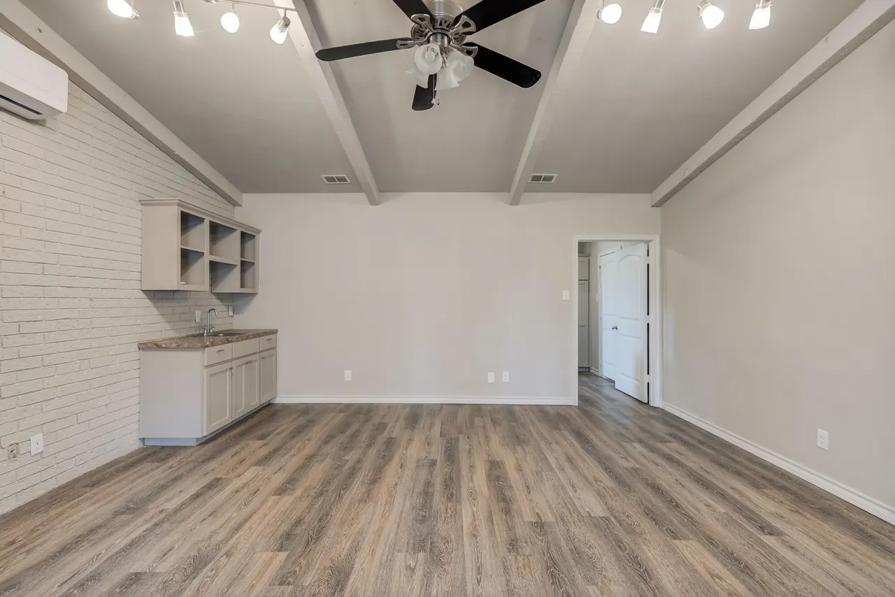 Photo 9 — 6523 E FM 41, Slaton, TX 79364