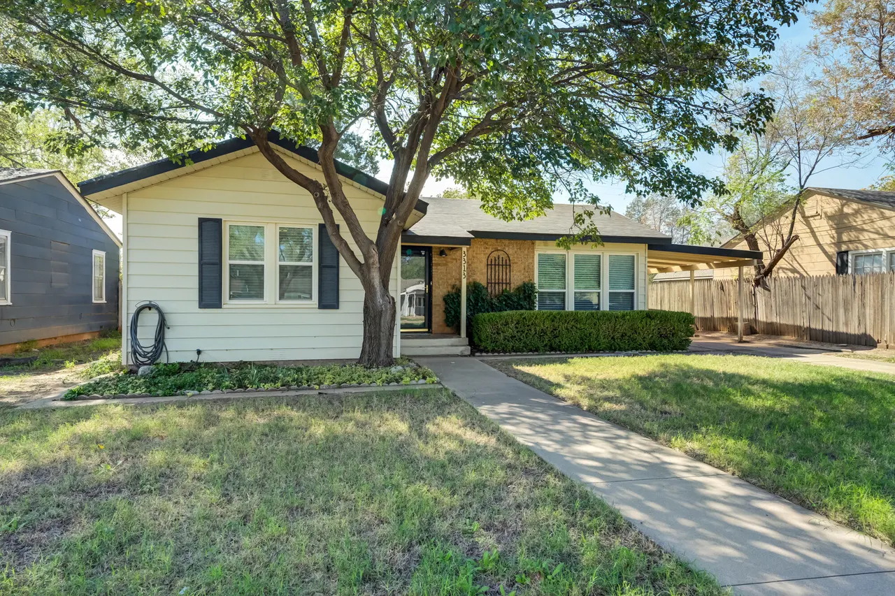 Photo 8 — 3313 31st Street, Lubbock, TX 79410