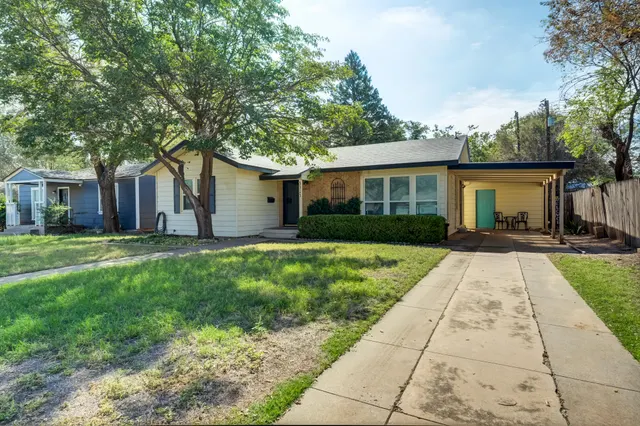 Photo 6 — 3313 31st Street, Lubbock, TX 79410