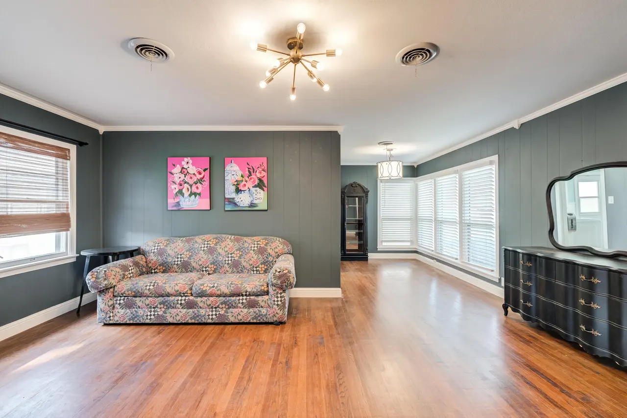 Photo 14 — 3313 31st Street, Lubbock, TX 79410