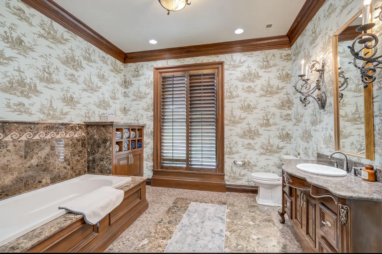 Photo 75 — 4509 14th Street, Lubbock, TX 79416