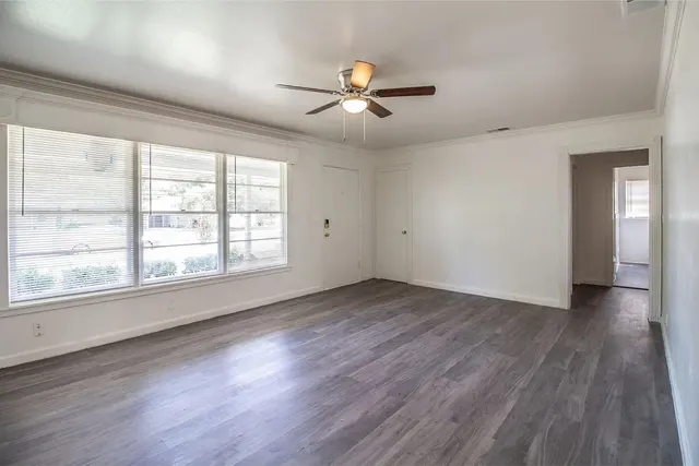 Photo 2 — 5011 42nd Street, Lubbock, TX 79414