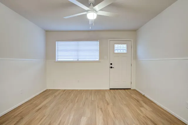 Photo 3 — 228 Hickory Street B, Levelland, TX 79336