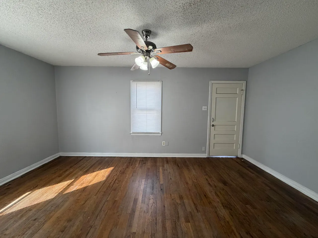 Photo 11 — 1708 14th Street, Lubbock, TX 79401