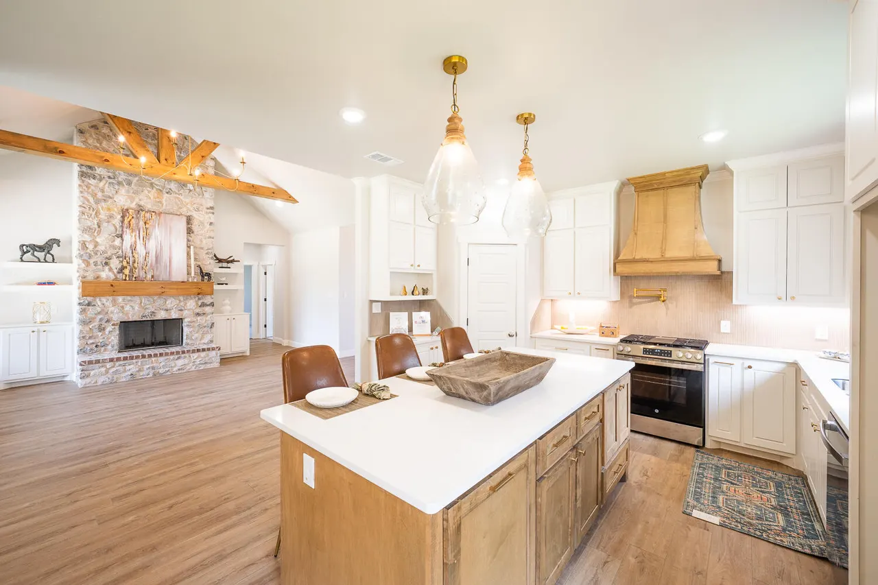 Photo 6 — 3603 143rd Street, Lubbock, TX 79423