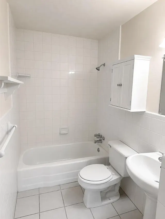 Photo 4 — 4415 42nd Street, Lubbock, TX 79414