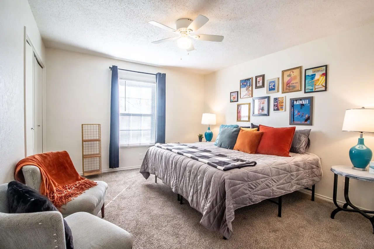 Photo 12 — 5806 6th Street, Lubbock, TX 79416