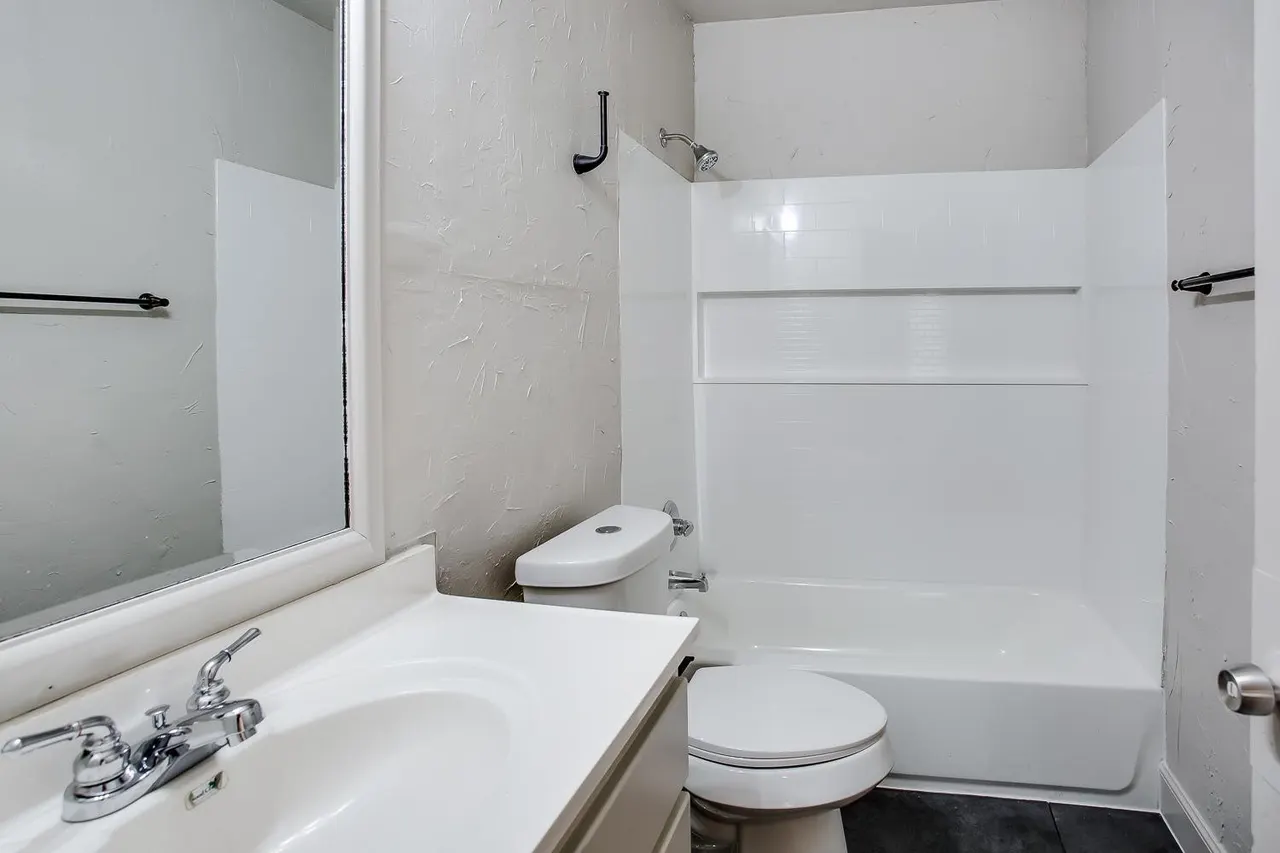 Photo 14 — 2208 20th Street Front, Lubbock, TX 79411