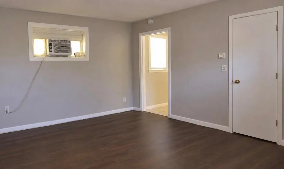 Photo 2 — 3407 32nd Street B, Lubbock, TX 79410